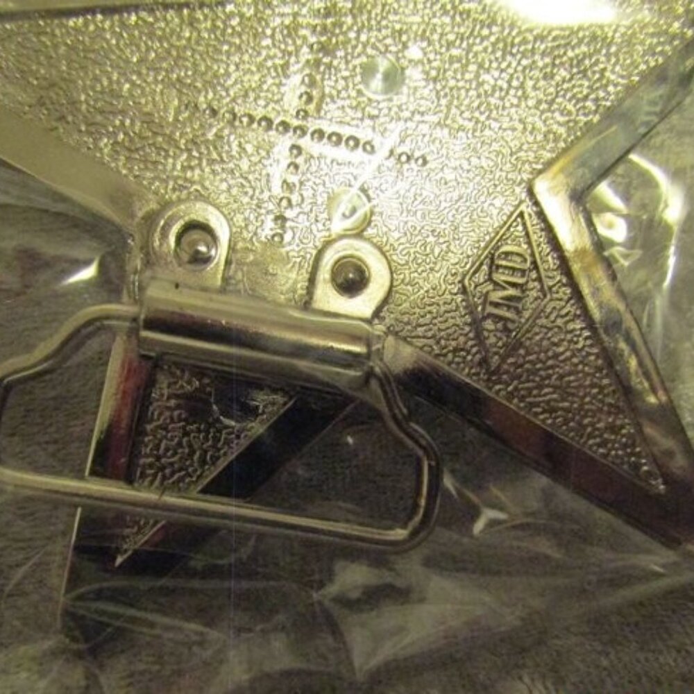 Womens Belt Buckle : Star/ Clover Design - Picture 4 of 4
